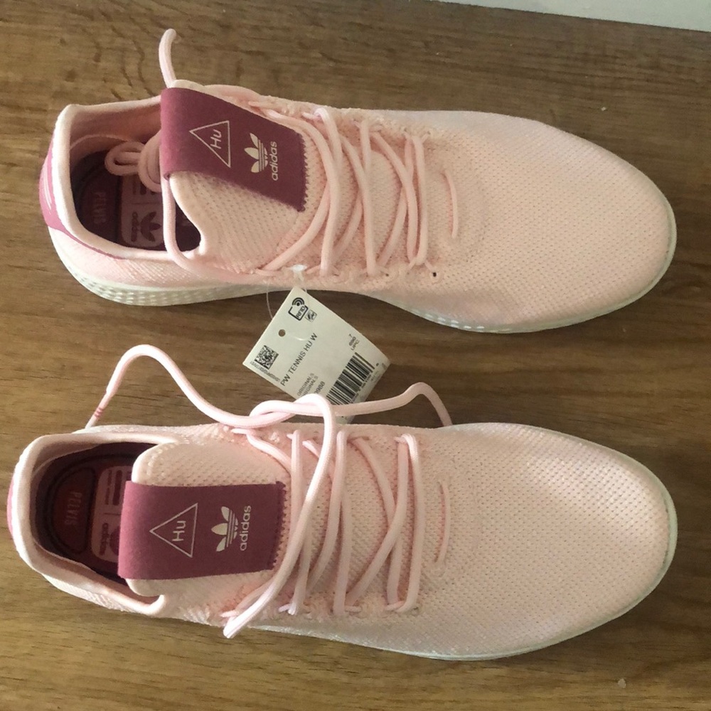 Women’s Adidas Hu Tennis Shoe